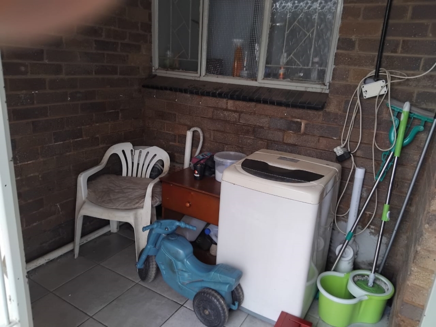 2 Bedroom Property for Sale in Meiringspark North West